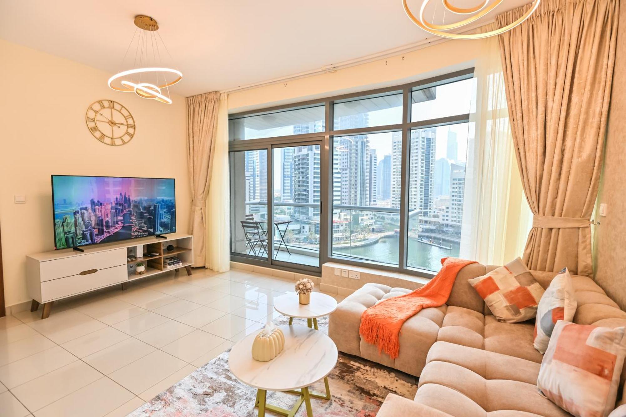 Luxury 1bhk With Marina Views Near Jbr Дубай